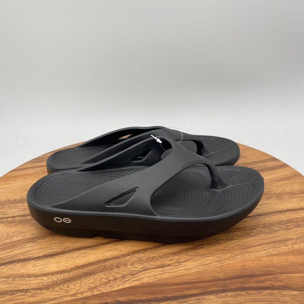 OOFOS OORIGINAL Recovery Sandals Womens Size 7 Black Thong Flip Flop Casual